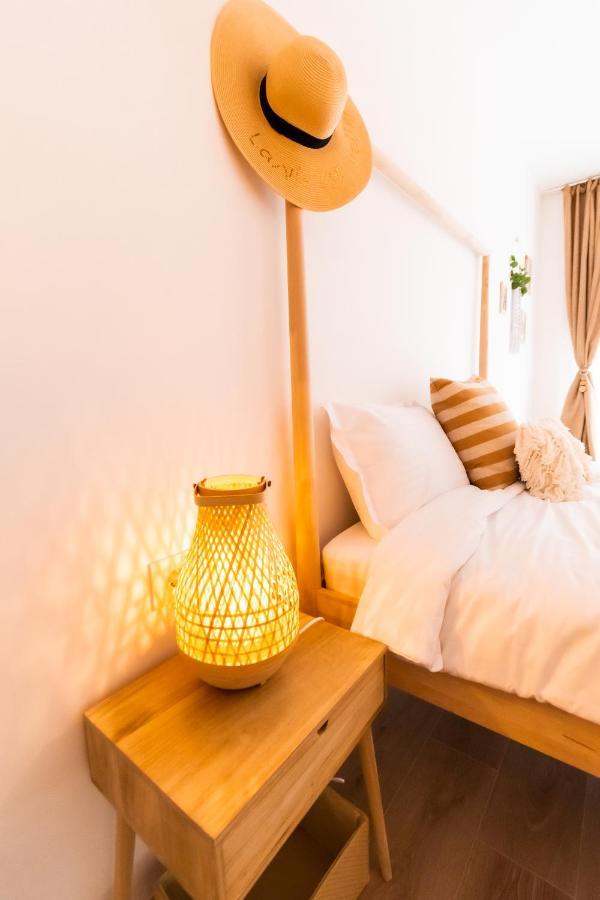 Brown Bear Apt. Boho Style Bedroom W/ City View & Free Parking 布拉索夫 外观 照片